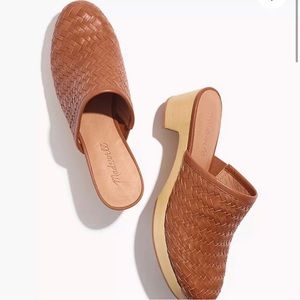 Madewell Woven Leather Clogs. Excellent condition. Size 39